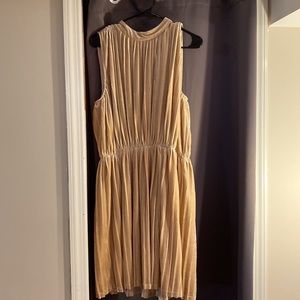 Aéryne Velvet Dress